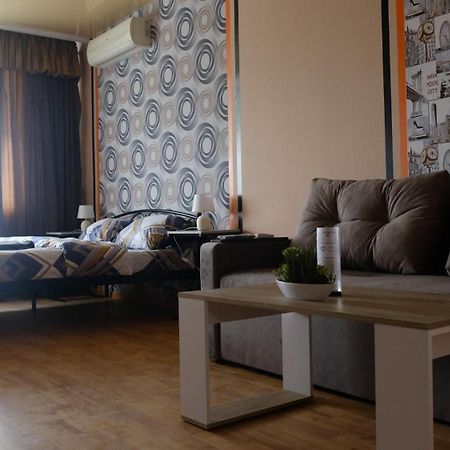 Uneed Rooms: Sky Kiev Bagian luar foto
